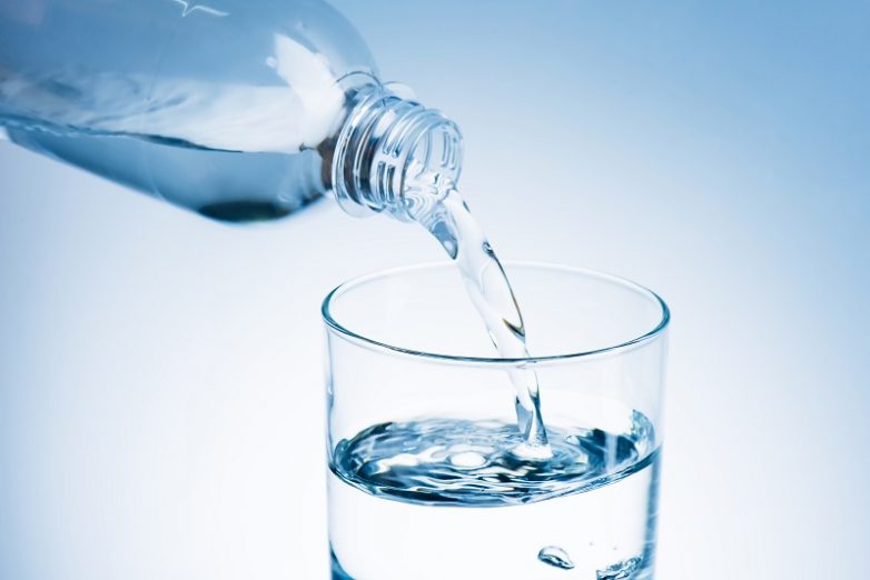 Почему нужно заменить все напитки водой