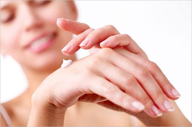 Как уберечь руки от морщин и пигментных пятен