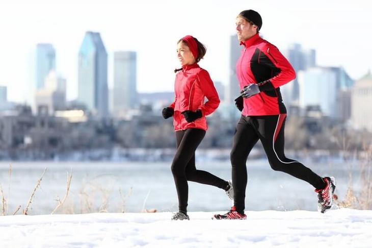 Польза и вред бега для организма: 10 за и против зимних пробежек