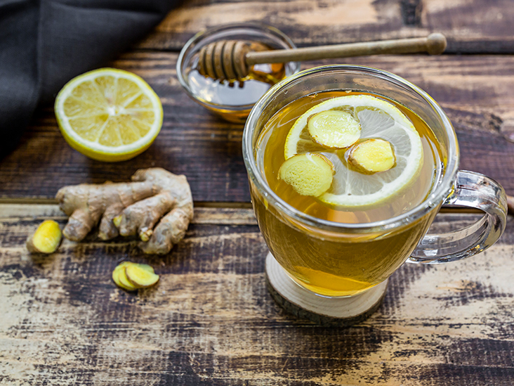 Домашние средства: вода, имбирь, мед, перец и лимон могут помочь облегчить простуду и кашель