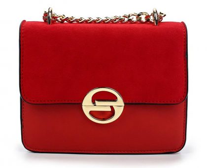 Тренд сезона – красная сумка: 6 стильных и недорогих моделей для любого случая